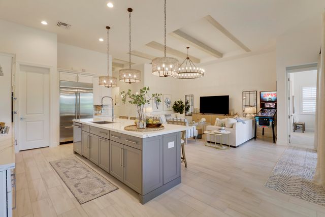 9952 REGENCY Way, Palm Beach Gardens, FL 33412