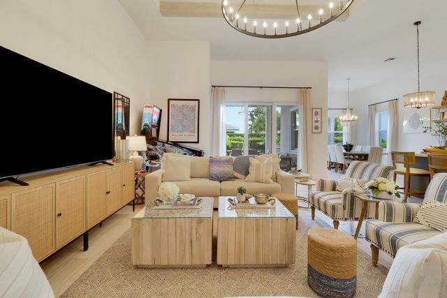 9952 REGENCY Way, Palm Beach Gardens, FL 33412