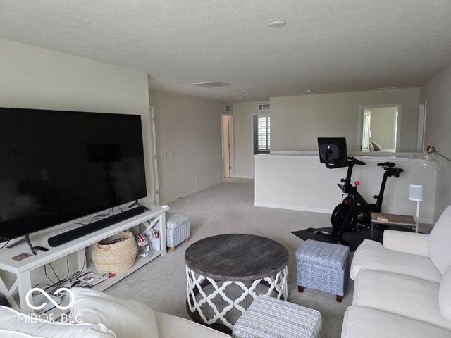 852 Cowley Drive, Westfield, IN 46074