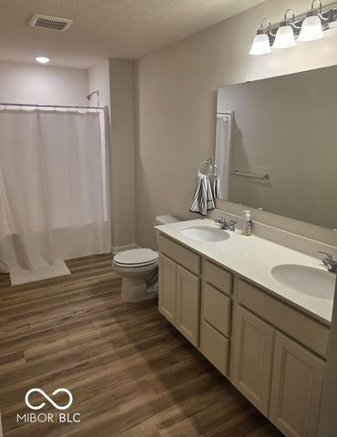 852 Cowley Drive, Westfield, IN 46074