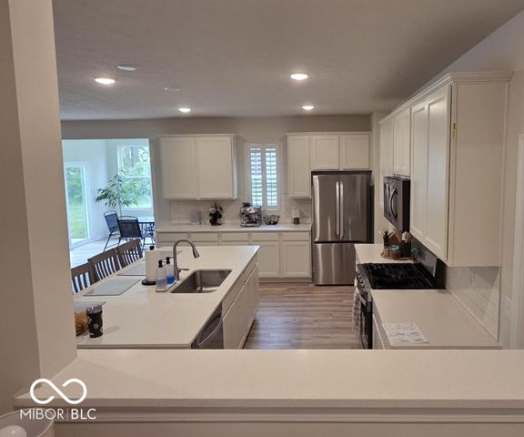 852 Cowley Drive, Westfield, IN 46074