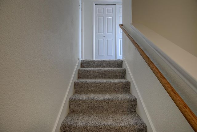 1102 E 3rd ST, Georgetown, TX 78626