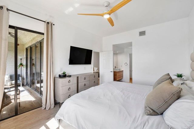 7508 La Paz Boulevard 304, Boca Raton, FL 33433