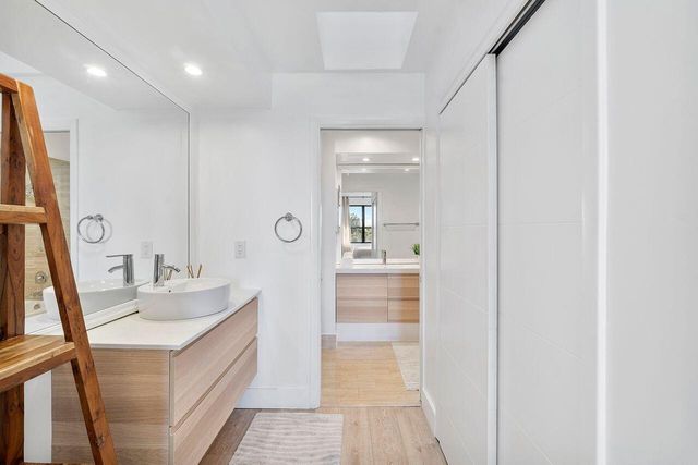 7508 La Paz Boulevard 304, Boca Raton, FL 33433