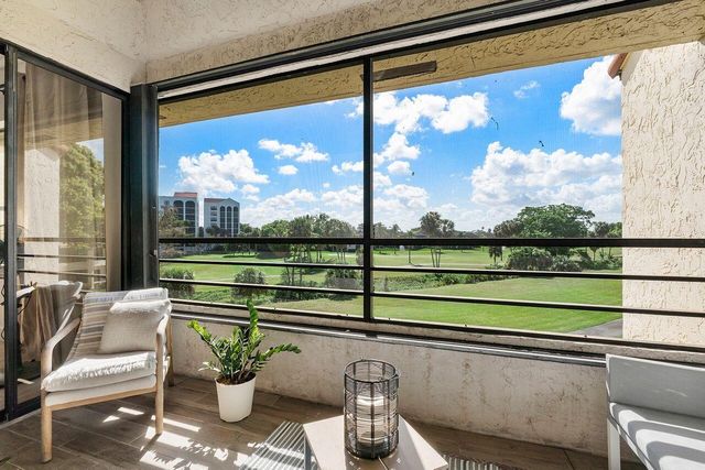 7508 La Paz Boulevard 304, Boca Raton, FL 33433