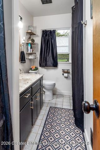 2115 W Hillsdale Street, Lansing, MI 48915