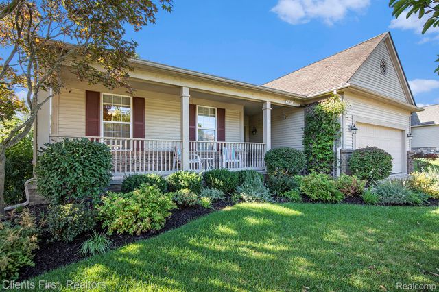 57677 Dakota Drive, Lyon Charter Township, MI 48165