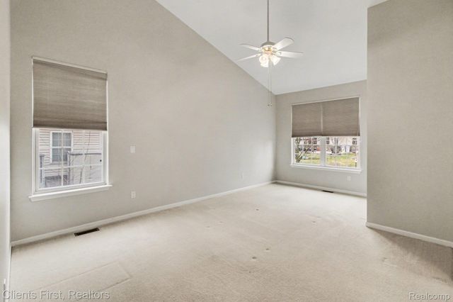 57677 Dakota Drive, Lyon Charter Township, MI 48165