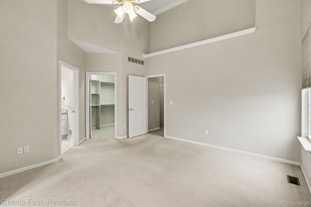 57677 Dakota Drive, Lyon Charter Township, MI 48165