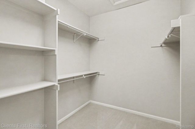 57677 Dakota Drive, Lyon Charter Township, MI 48165