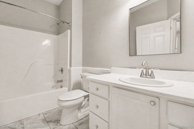 57677 Dakota Drive, Lyon Charter Township, MI 48165