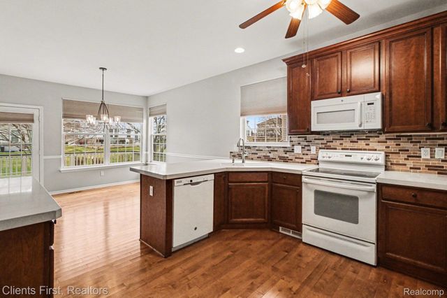 57677 Dakota Drive, Lyon Charter Township, MI 48165