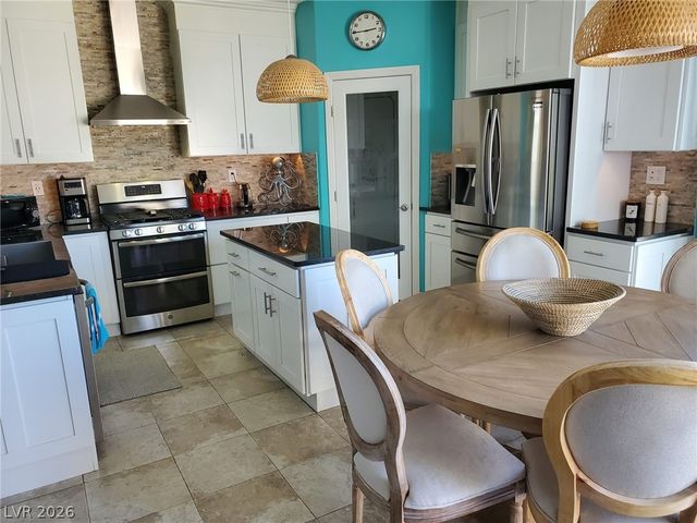 8656 Big Sagebrush Avenue, Las Vegas, NV 89117