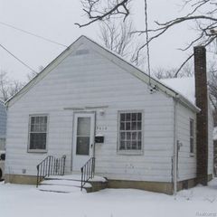 2614 Seneca Street, Flint, MI 48504