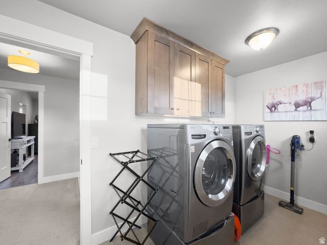 1379 E PETUNIA CT, Layton, UT 84040