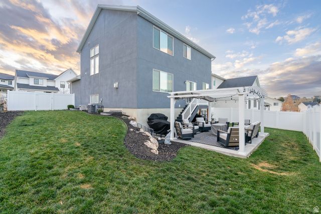 1379 E PETUNIA CT, Layton, UT 84040