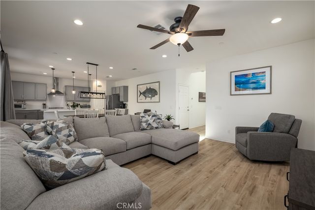 32000 Radiant Drive, Temecula, CA 92591
