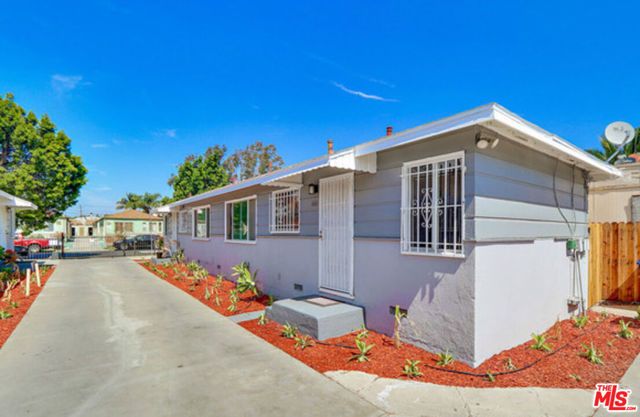 6606 Brynhurst Avenue, Los Angeles, CA 90043