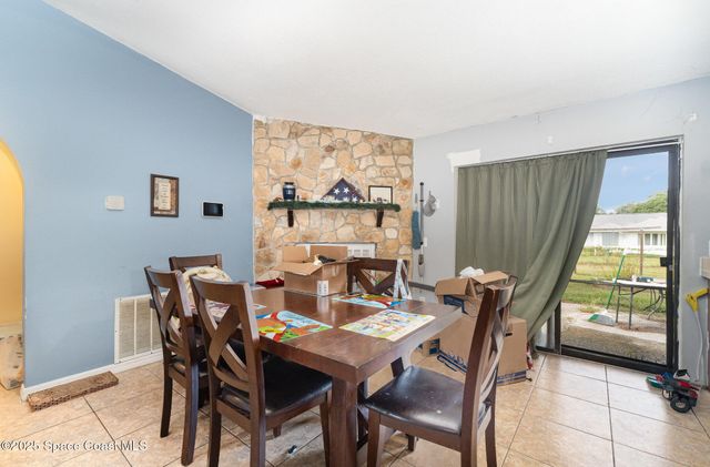 13678 SE 51st Avenue, Summerfield, FL 34491