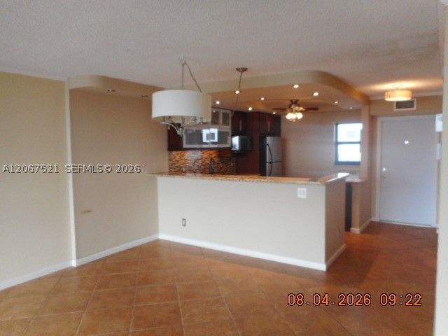 4800 Bayview Dr 802, Fort Lauderdale, FL 33308