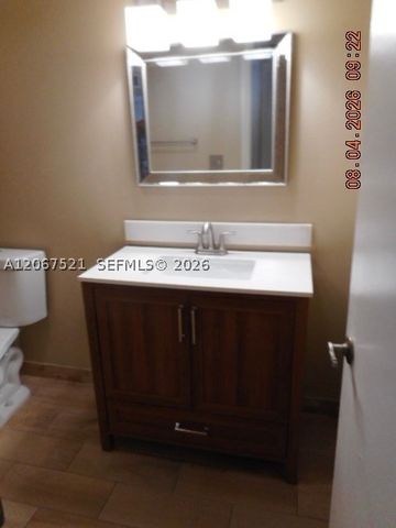 4800 Bayview Dr 802, Fort Lauderdale, FL 33308