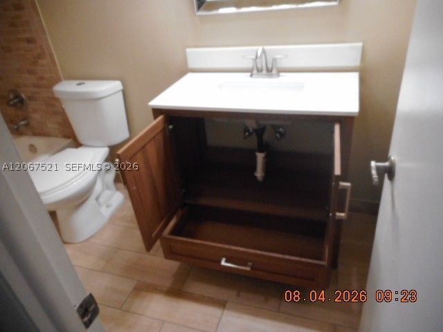 4800 Bayview Dr 802, Fort Lauderdale, FL 33308