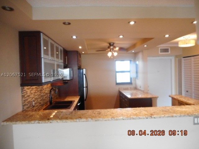 4800 Bayview Dr 802, Fort Lauderdale, FL 33308