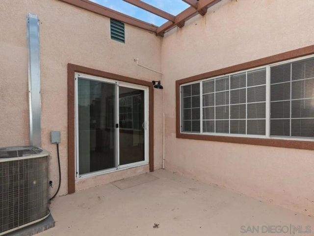 1027-33 Chestnut St, Escondido, CA 92025