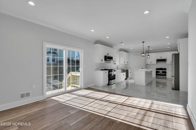 608 Sixth Avenue, Toms River, NJ 08757