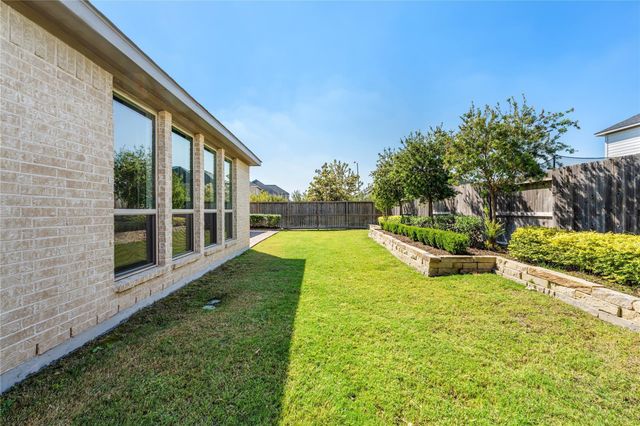 28618 Casen Ranch Lane, Fulshear, TX 77441