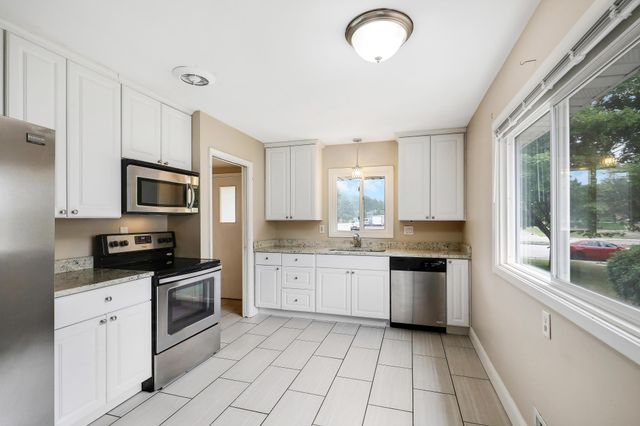 6330-6332 Xerxes Avenue S, Edina, MN 55423