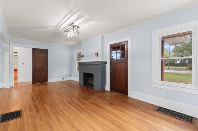 1207 Spring Creek Road, Chattanooga, TN 37412