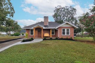 1207 Spring Creek Road, Chattanooga, TN 37412