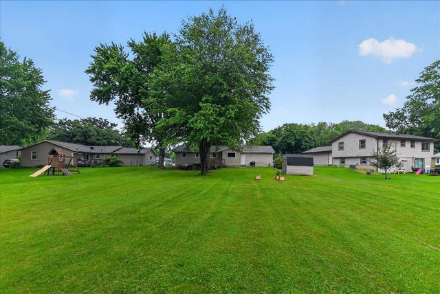 494 Hyland Drive, Stoughton, WI 53589