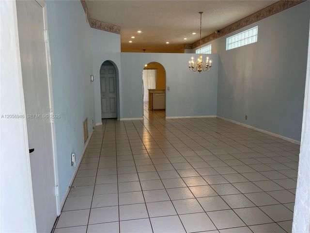 10854 Limeberry Dr, Cooper City, FL 33026