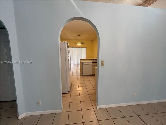 10854 Limeberry Dr, Cooper City, FL 33026
