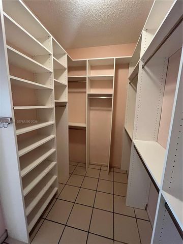 10854 Limeberry Dr, Cooper City, FL 33026