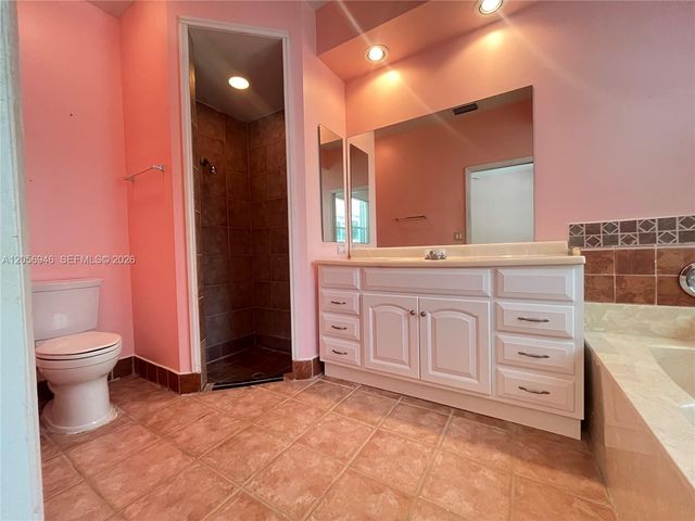 10854 Limeberry Dr, Cooper City, FL 33026