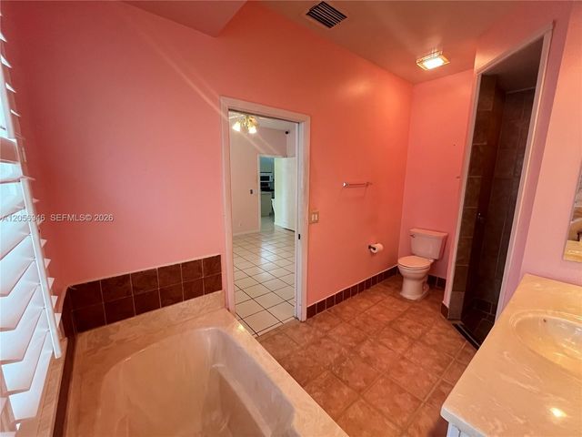10854 Limeberry Dr, Cooper City, FL 33026
