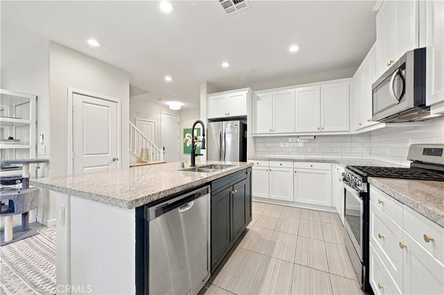 4126 Mission Tree Way, Oceanside, CA 92057