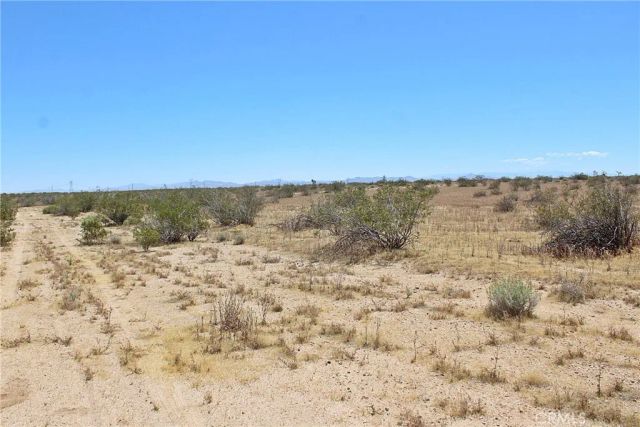 1111 Santa Fe, Adelanto, CA 92301