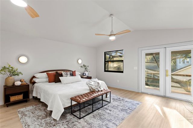 4504 W LAMB AVENUE, Tampa, FL 33629