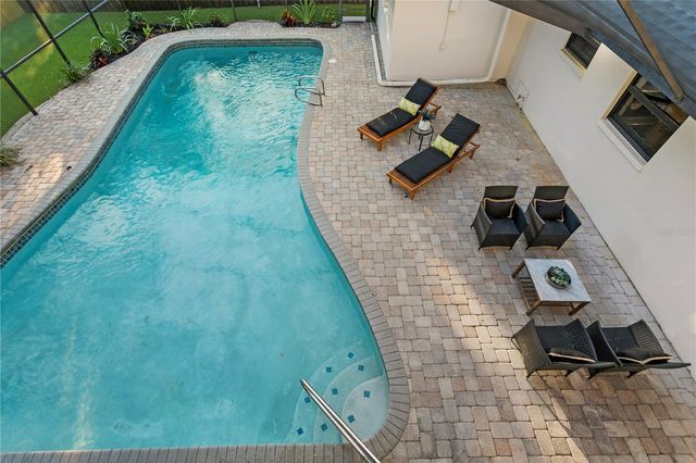 4504 W LAMB AVENUE, Tampa, FL 33629