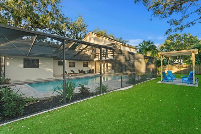 4504 W LAMB AVENUE, Tampa, FL 33629