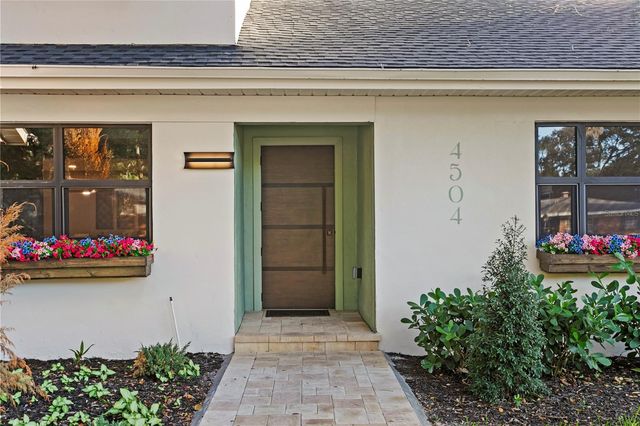 4504 W LAMB AVENUE, Tampa, FL 33629