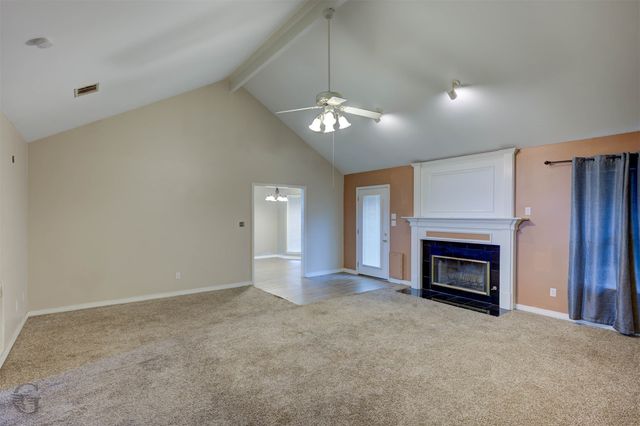 5800 Pampus Lane, Bossier City, LA 71112