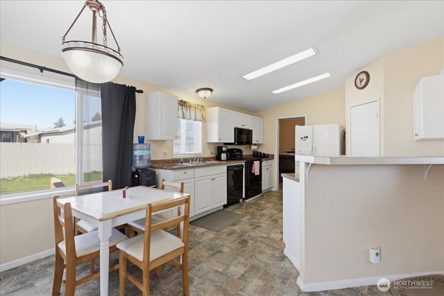 153 NW Quincy Place, Soap Lake, WA 98851