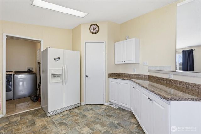 153 NW Quincy Place, Soap Lake, WA 98851