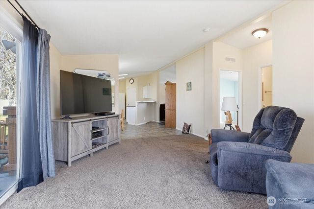 153 NW Quincy Place, Soap Lake, WA 98851