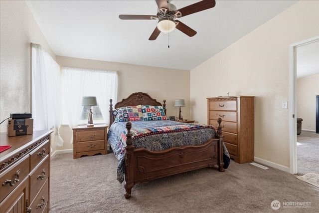 153 NW Quincy Place, Soap Lake, WA 98851